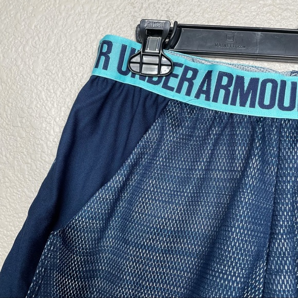 Under Armour Womens Medium Heat Gear Workout Running Shorts Blue Elastic Waist - Picture 2 of 6